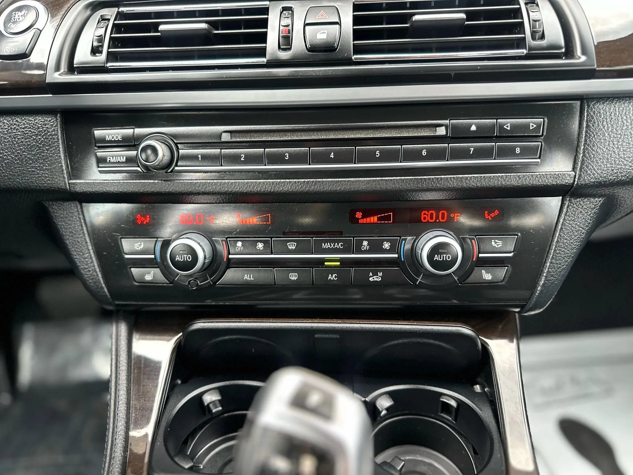 Used 2013 BMW 528i Sedan RWD image 21