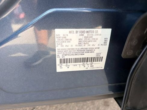 Used 2018 Ford Edge SEL AWD/4WD image 32