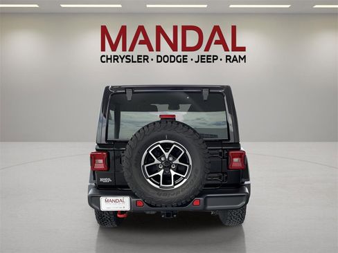 New 2025 Jeep Wrangler Rubicon image 9