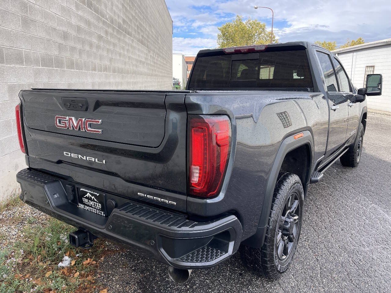 Used 2021 GMC Sierra 2500 Denali w/ Denali Ultimate Package AWD/4WD image 4