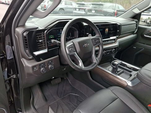 Used 2023 Chevrolet Silverado 1500 RST w/ Convenience Package II image 26