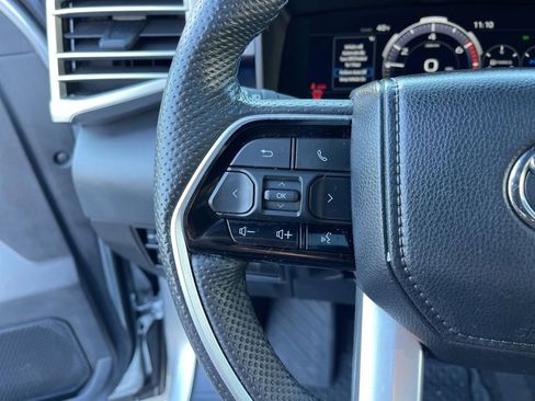 Used 2024 Toyota Sequoia Platinum image 16