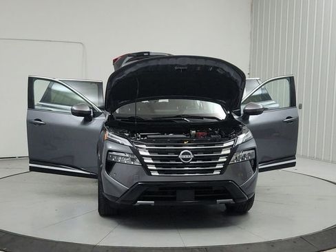 Used 2026 Nissan Rogue Platinum w/ Platinum Premium Package AWD/4WD image 10