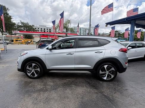Used 2018 Hyundai Tucson Limited w/ Ultimate Package 02 AWD/4WD image 11