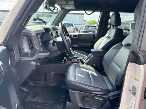 Used 2022 Ford Bronco Everglades AWD/4WD image 10