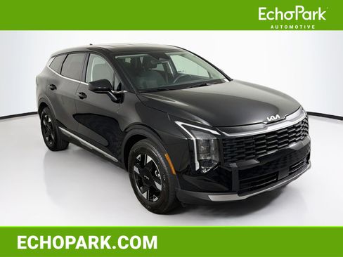 Used 2026 Kia Sportage LX FWD image 1