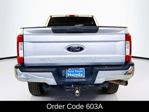 Used 2017 Ford F250 XLT AWD/4WD image 6