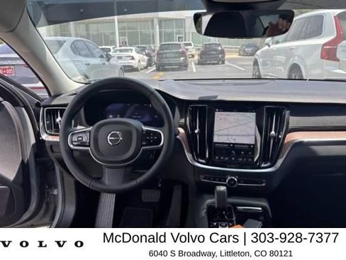 Used 2024 Volvo S60 T8 Ultimate AWD/4WD image 8