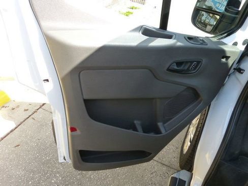 Used 2025 Ford Transit 250 Low Roof w/ Exterior Upgrade Package RWD image 26