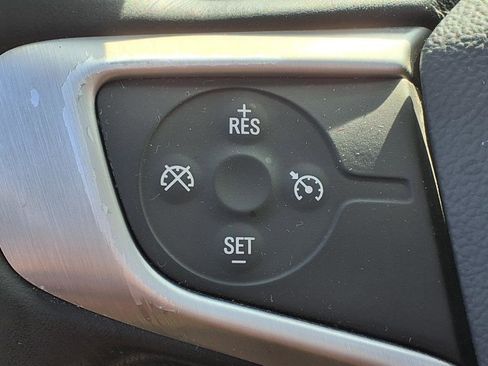 Used 2020 GMC Acadia SLE w/ Driver Convenience Package image 29