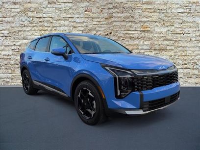 New 2026 Kia Sportage EX
