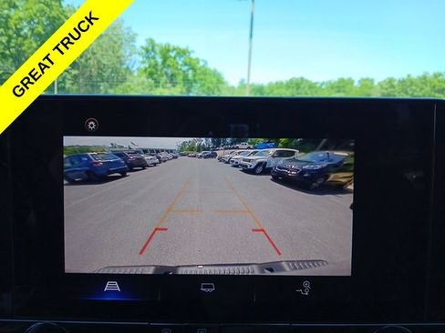 Used 2023 Chevrolet Colorado W/T w/ WT Convenience Package II RWD image 15