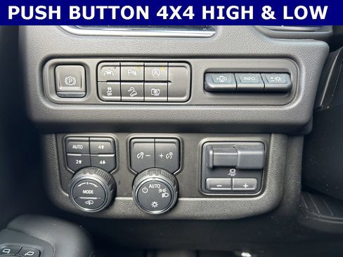 Used 2023 Chevrolet Tahoe High Country image 19