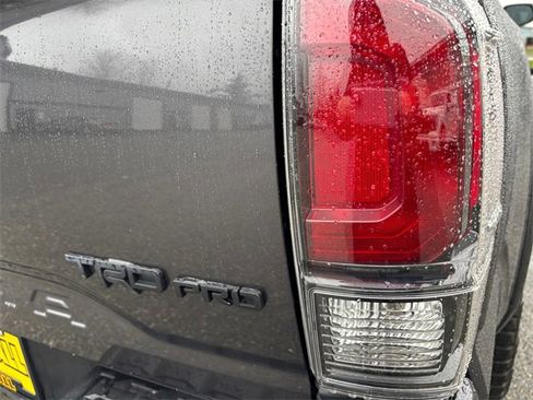 Used 2020 Toyota Tacoma TRD Pro image 28