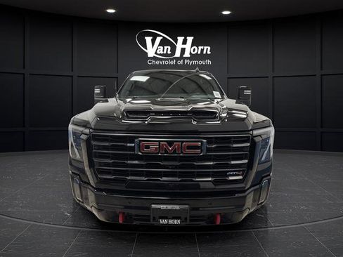 Used 2024 GMC Sierra 2500 AT4 w/ AT4 Premium Plus Package image 11