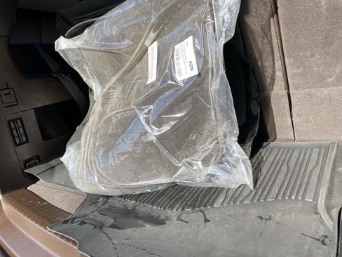 Used 2023 Ford Expedition King Ranch image 17