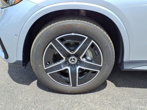 Certified 2025 Mercedes-Benz GLC 300 4MATIC image 10