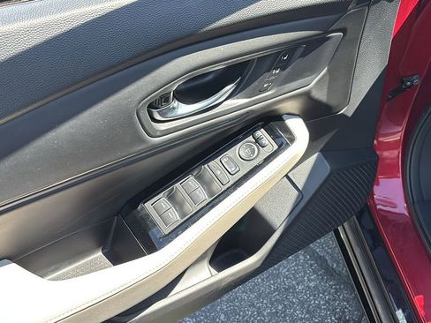 Used 2023 Honda Accord Touring image 14