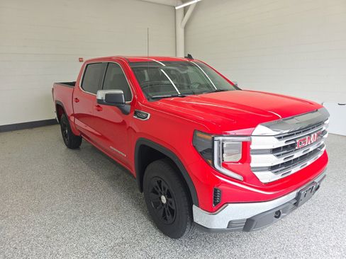 Used 2024 GMC Sierra 1500 SLE AWD/4WD image 7
