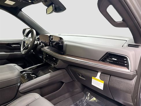 New 2026 Chevrolet Tahoe Premier w/ Sun And Tow Package image 32