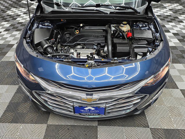 Used 2020 Chevrolet Malibu LT FWD image 37