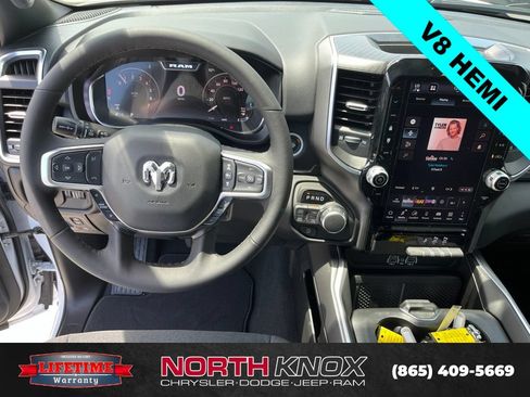 New 2026 RAM 1500 Big Horn AWD/4WD image 7