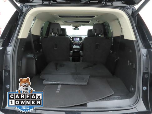 Used 2018 GMC Acadia Denali w/ Technology Package FWD image 24