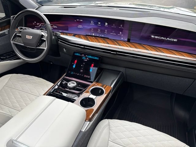 Certified 2025 Cadillac Escalade Sport Platinum w/ LPO, ONYX Package AWD/4WD image 25