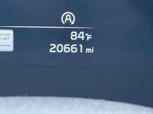 Used 2023 Kia Sportage X-Line image 12