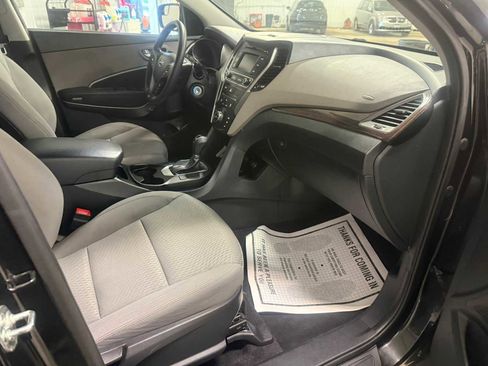Used 2018 Hyundai Santa Fe Sport FWD image 27