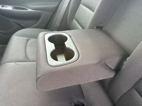 Used 2024 Chevrolet Malibu LT image 36