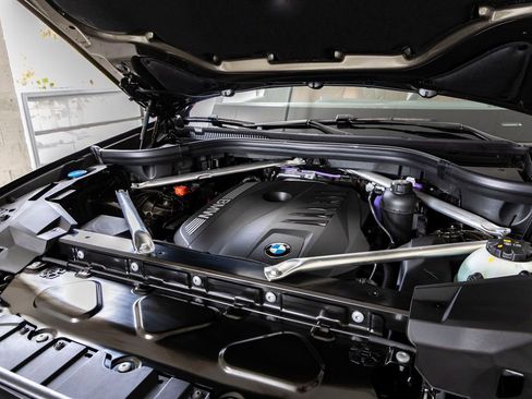 New 2026 BMW X5 sDrive40i image 33