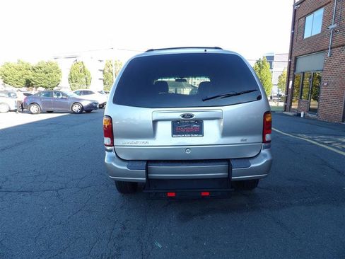 Used 2003 Ford Windstar SE image 6