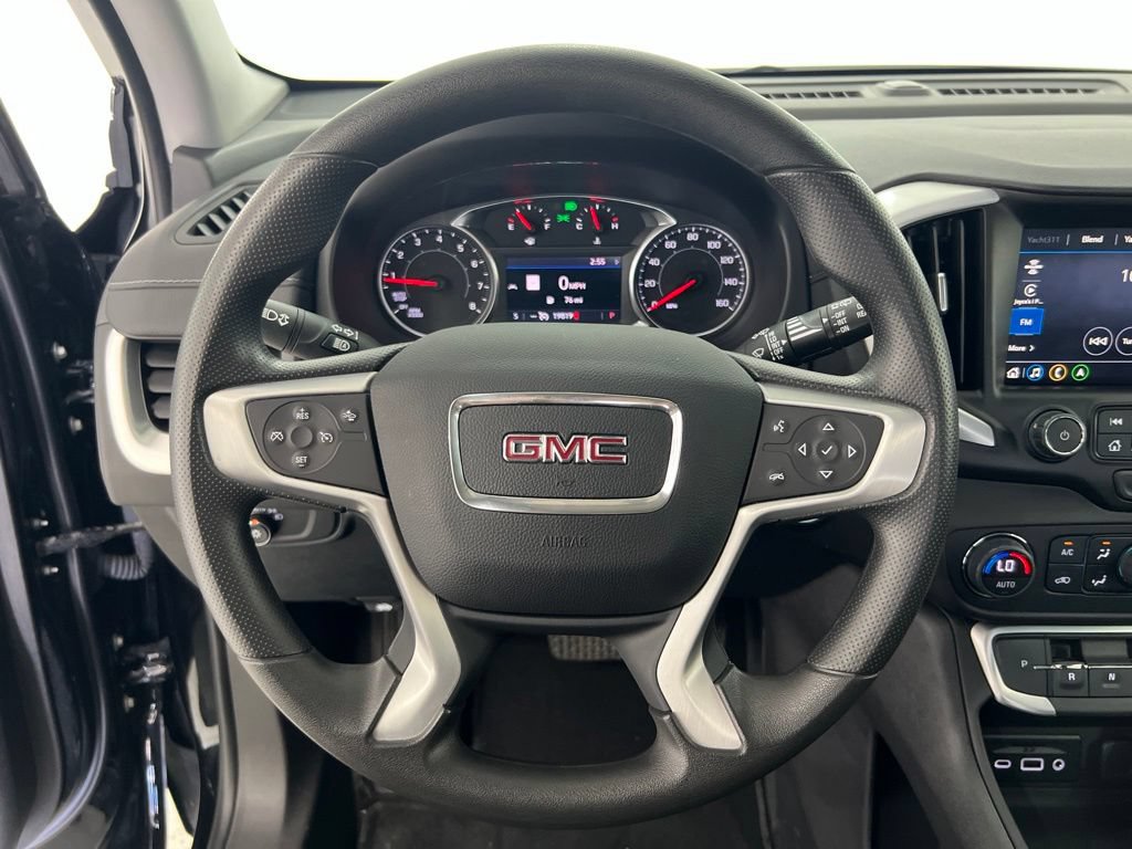 Used 2024 GMC Terrain SLE w/ Driver Convenience Package FWD image 11