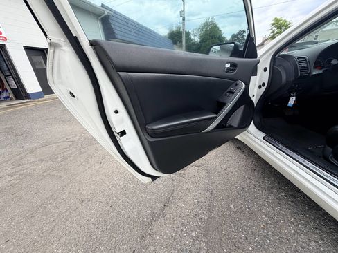 Used 2011 Nissan Altima 2.5 S w/ 2.5S Premium Pkg FWD image 64