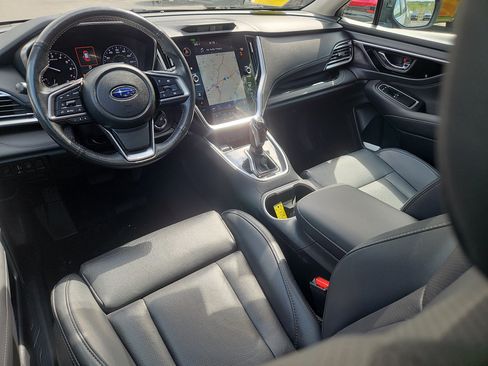 Used 2023 Subaru Outback Limited AWD/4WD image 3