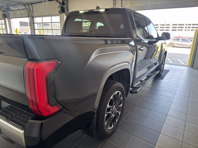 Used 2024 Toyota Tundra Limited w/ Power Package AWD/4WD image 9
