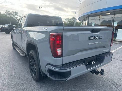 Used 2024 GMC Sierra 1500 Elevation w/ LPO, Elevation Black Package AWD/4WD image 7