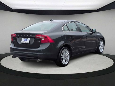 Used 2013 Volvo S60 T5 image 8