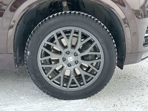 Used 2018 Volvo XC90 T6 Momentum image 9