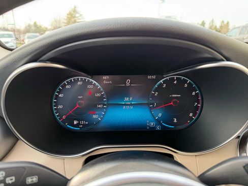 Used 2021 Mercedes-Benz GLC 300 GLC 300 4MATIC Sport Utility 4 image 17