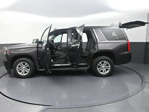 Used 2017 Chevrolet Tahoe LS w/ Skid Plate Package AWD/4WD image 25
