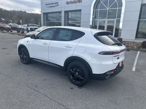 New 2024 Dodge Hornet R/T w/ R/T Blacktop Package image 10