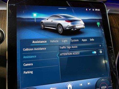 New 2026 Mercedes-Benz CLE 300 4MATIC Coupe image 36