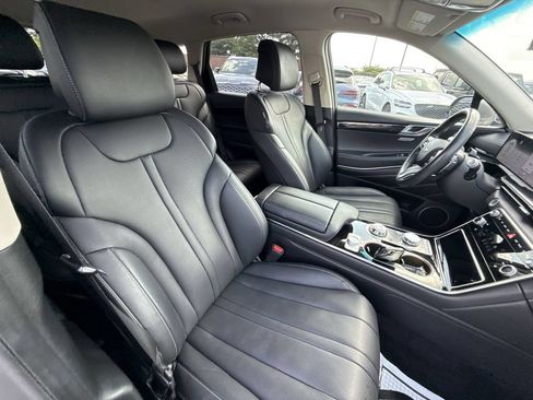 Used 2025 Genesis GV80 2.5T Standard AWD/4WD image 30