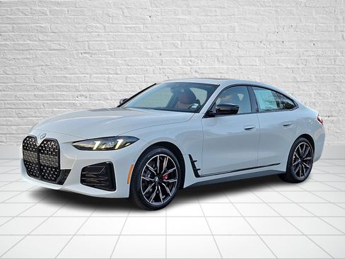 New 2026 BMW 430i xDrive w/ M Sport Package image 2