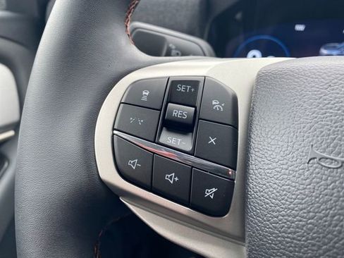 New 2026 Ford Explorer Active w/ Active Comfort Package image 31