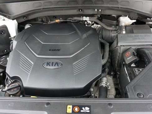 Used 2020 Kia Telluride SX w/ SX Prestige Package image 36