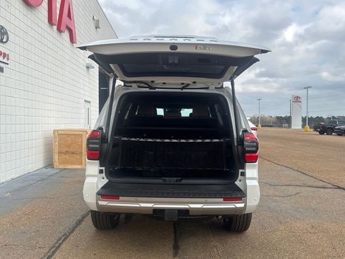 New 2026 Toyota 4Runner Limited image 30