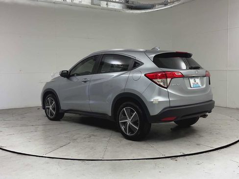 Used 2021 Honda HR-V EX image 9